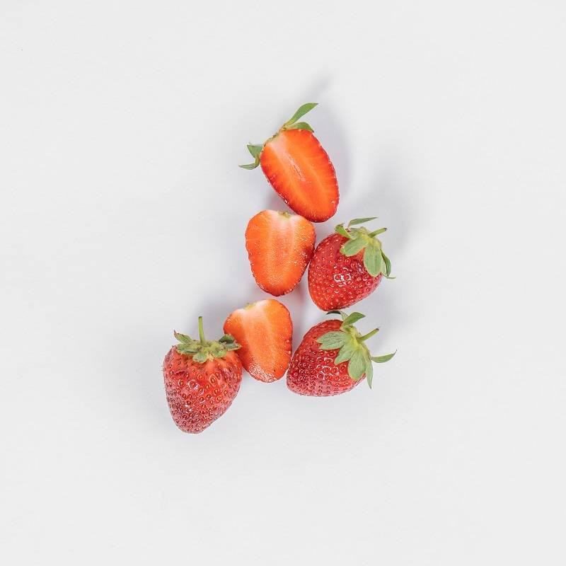Strawberries - Image 4